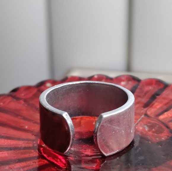 Vintage TX unisex ring-size 9 - Picture 4 of 5